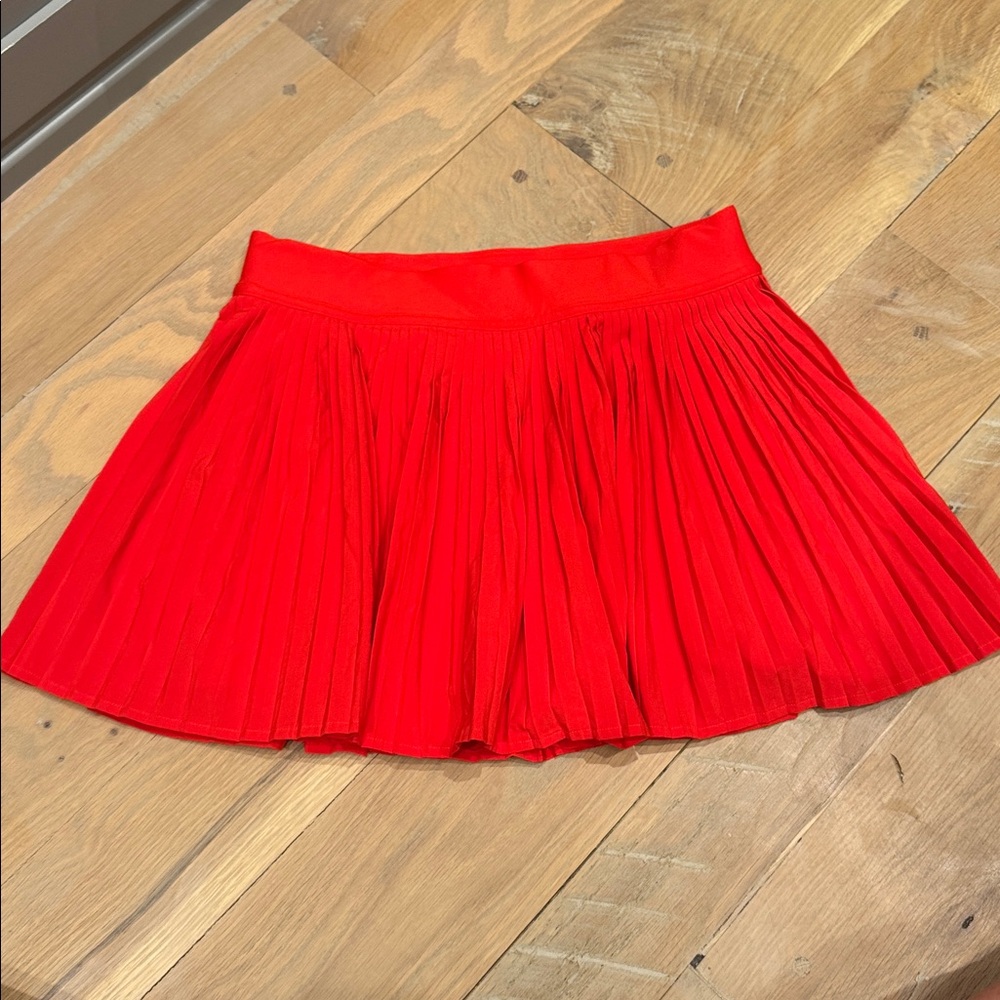 Lululemon Athletica Scarlet Pleated Skirt